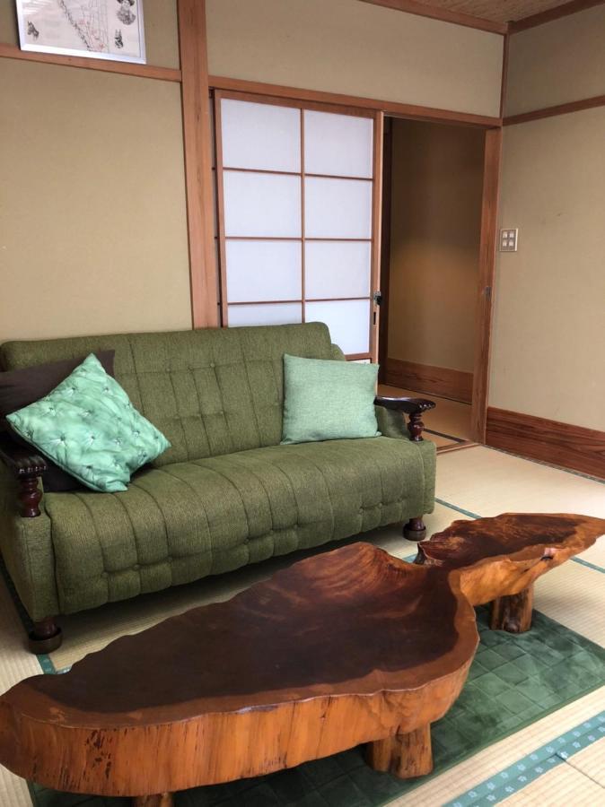やすらぎゲストハウス&バル 日田市 エクステリア 写真