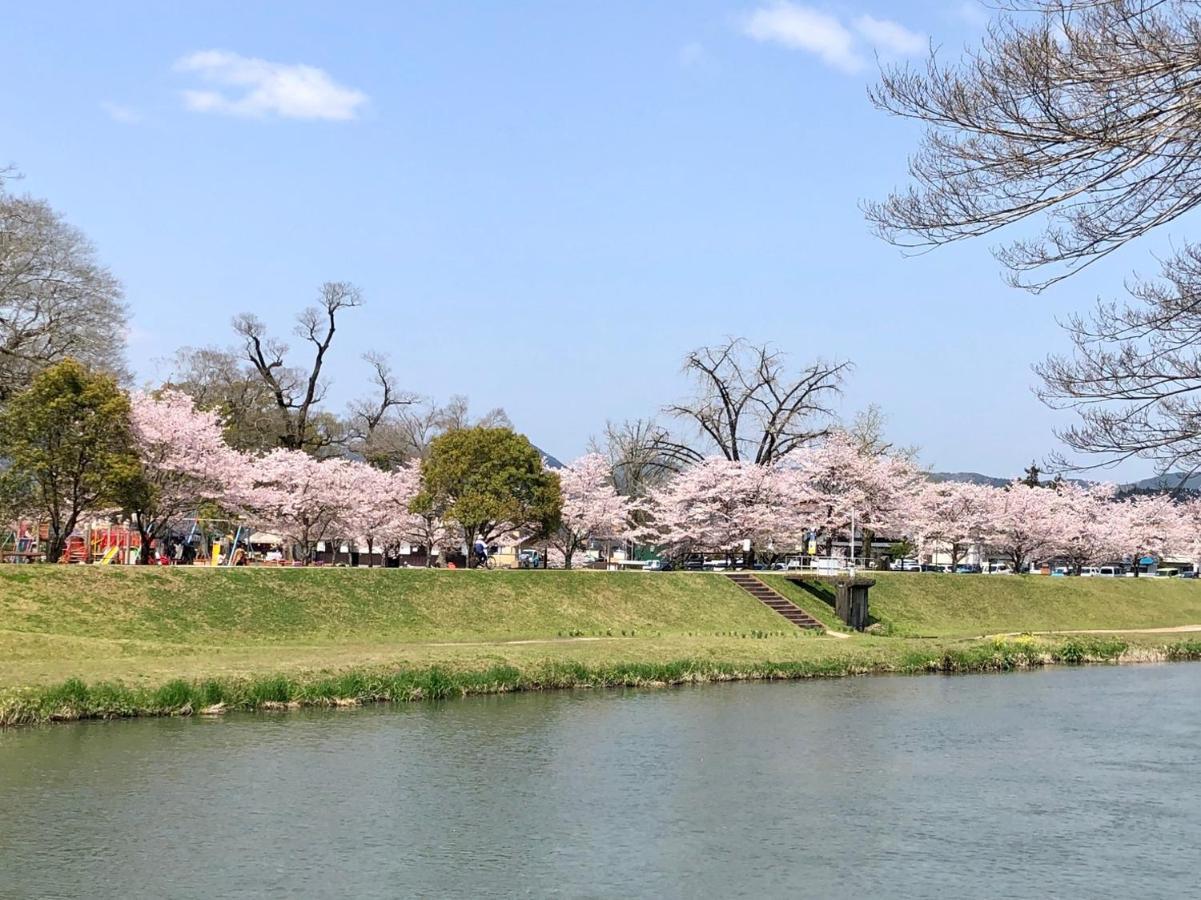 やすらぎゲストハウス&バル 日田市 エクステリア 写真